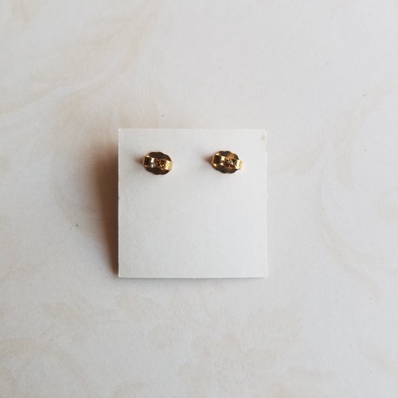 Avon Pearly Drop Pierced Earrings - Picture 3 of 6